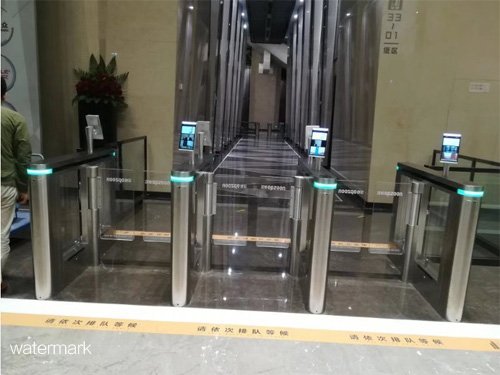 工業(yè)區(qū)人臉識別通道閘機的應用功能