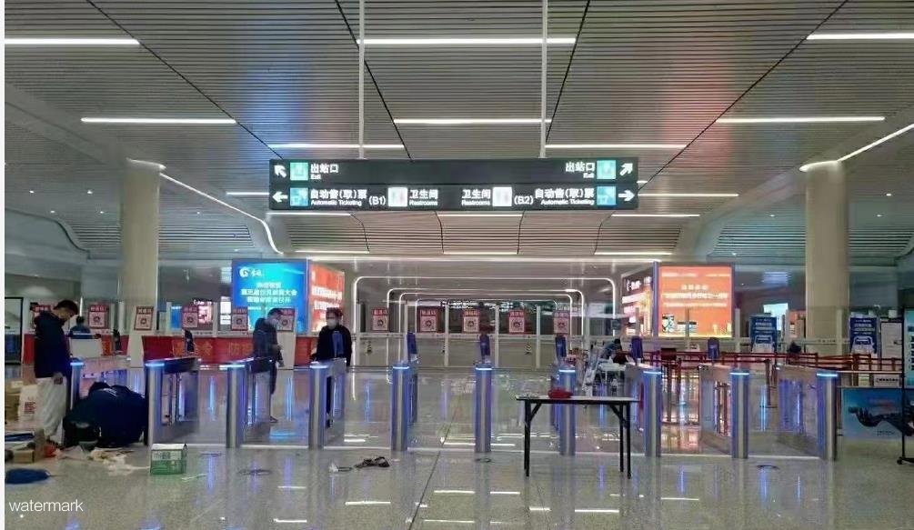 智能測溫健康碼閘機(jī)，助力春運(yùn)出行的高效便捷