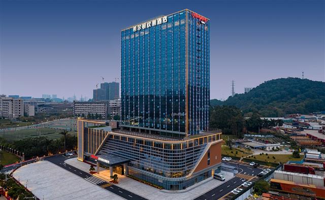 希爾頓集團(tuán)——廣州希爾頓歡朋酒店“場所碼”電子哨兵防疫項(xiàng)目