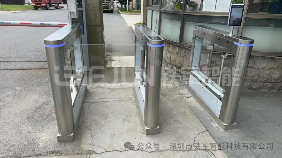 慧眼識(shí)你-愛(ài)譜華頓集團(tuán)上線鐵軍人臉閘機(jī)系統(tǒng)