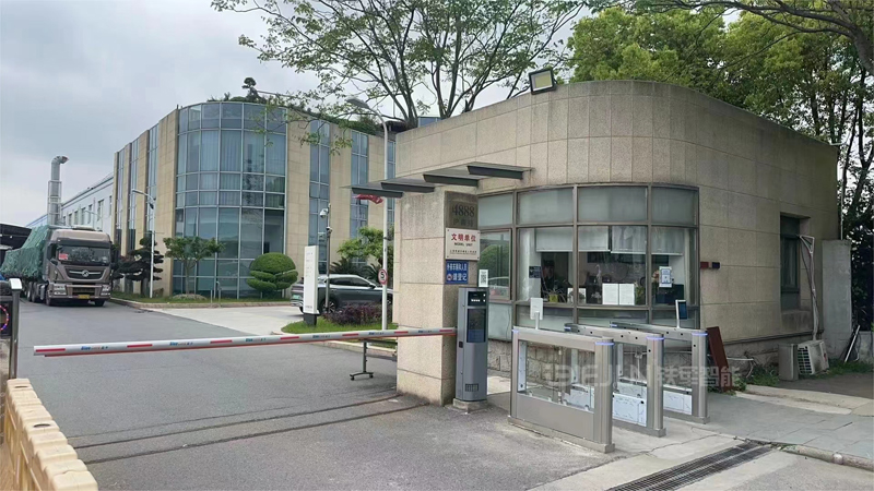 安裝在戶外的人行通道閘如何做好防水和防曬？