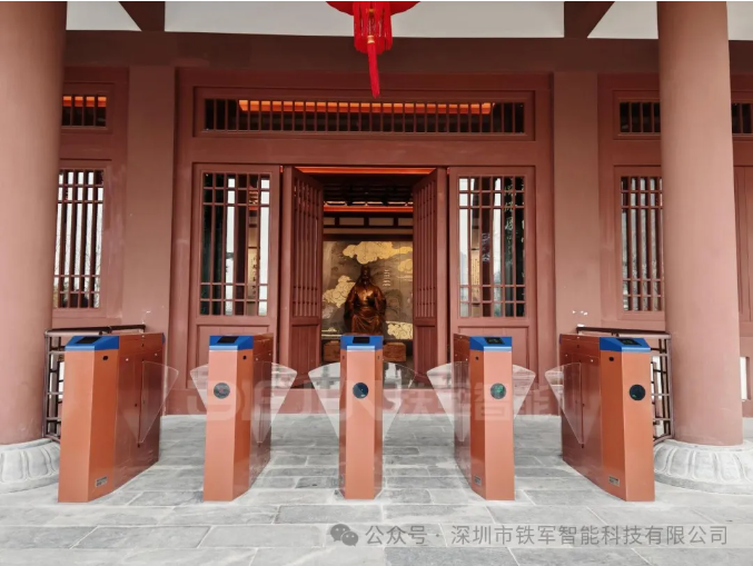 景區(qū)檢票閘機(jī)：不止是檢票，更是智慧景區(qū)入口 (強(qiáng)調(diào)多功能性)